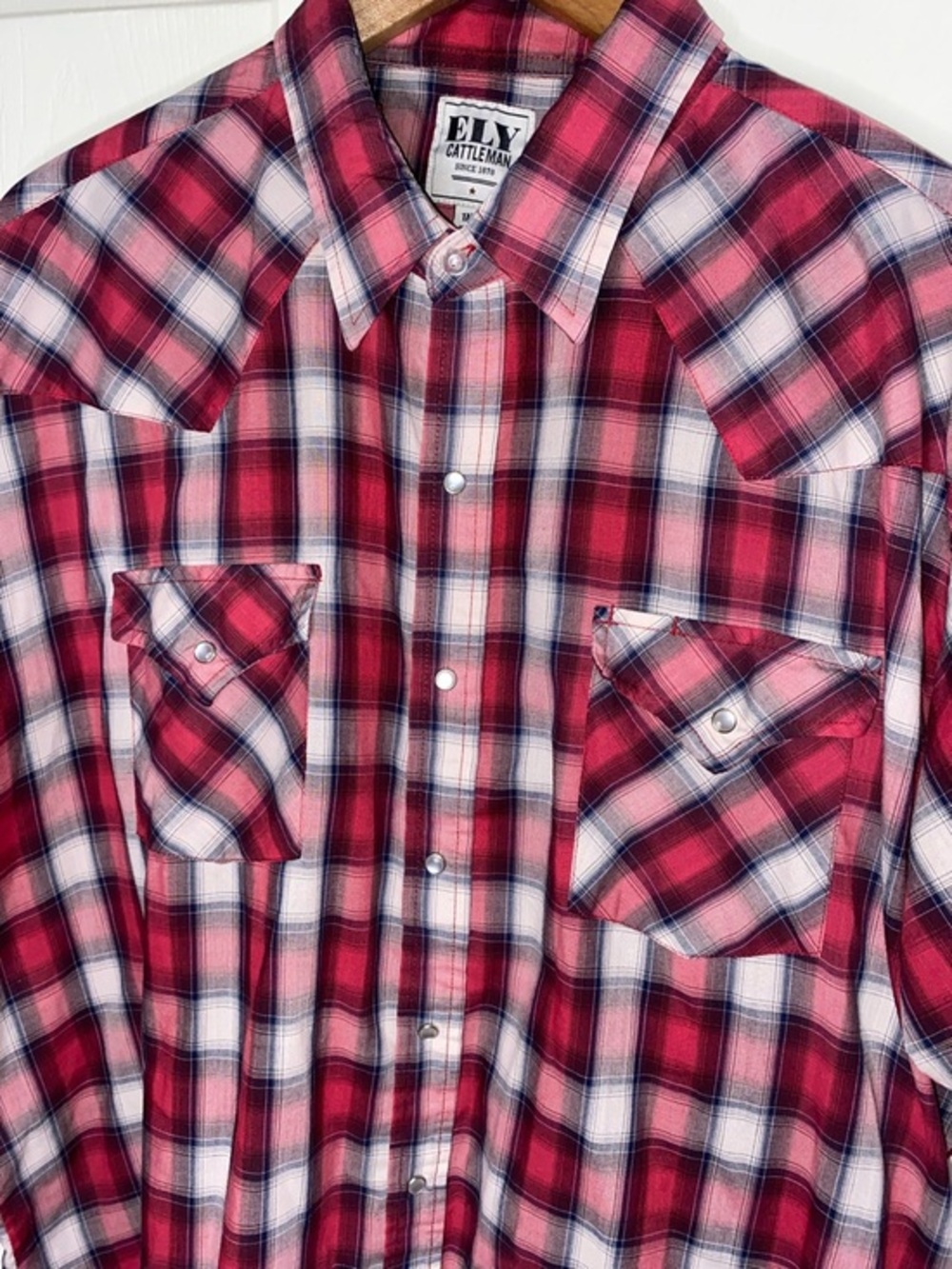 Ely Cattleman Red Plaid Short-Sleeve Western Shirt